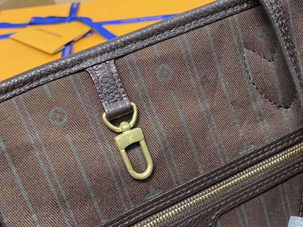 ルイヴィトンバッグ着用イメージ